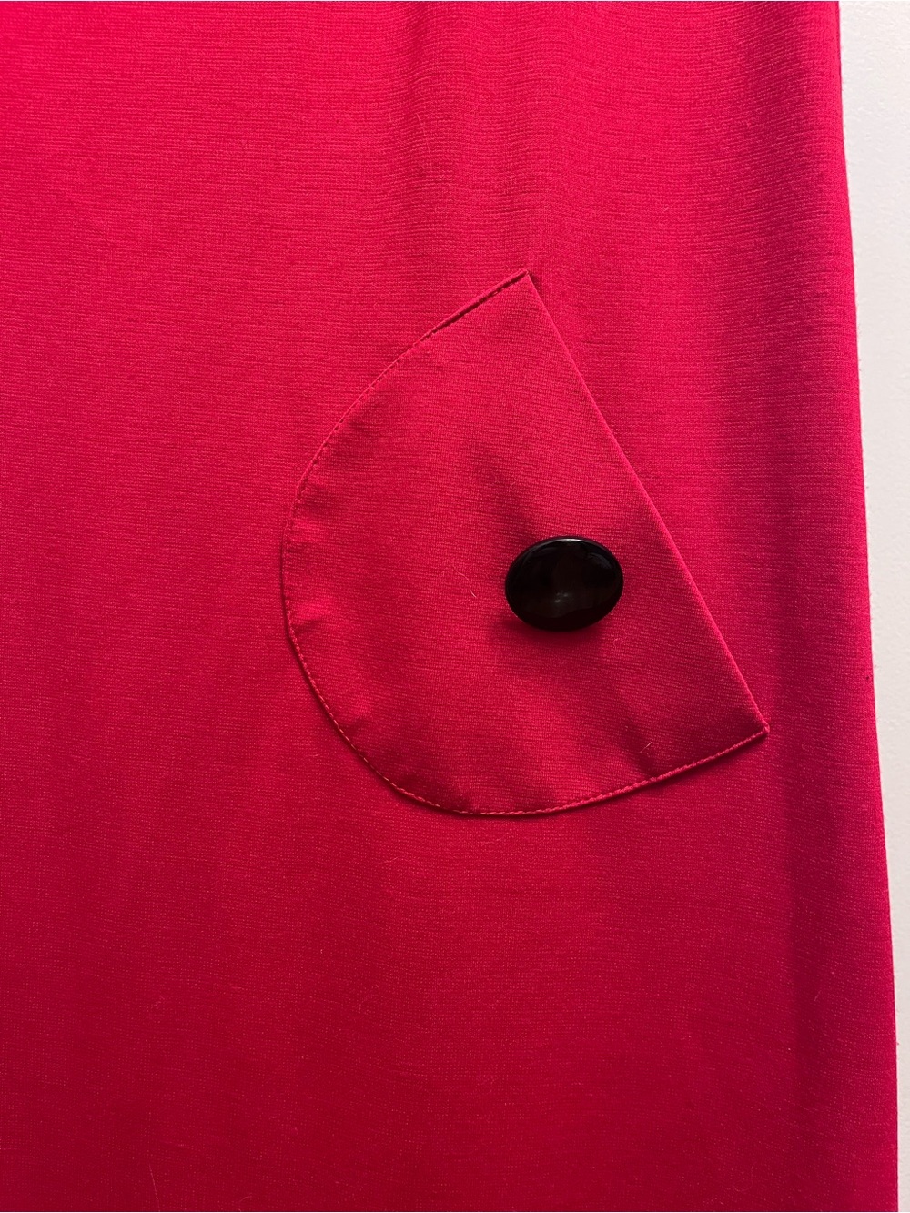 Red Ruffle Neck Shift Dress - Picture 4 of 9